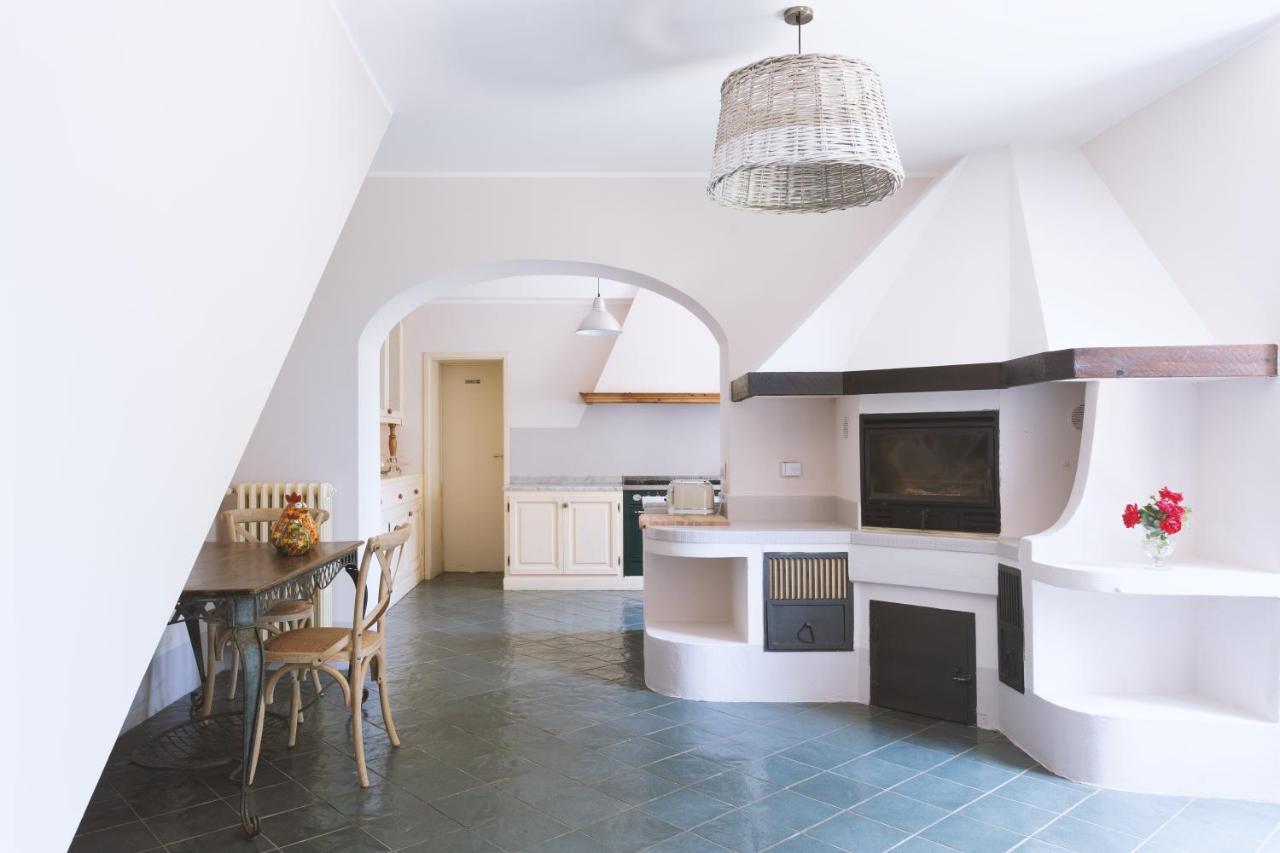 קמאיורה Villa Borgovecchio B&B מראה חיצוני תמונה